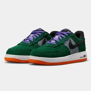 Nike Force 1 LV8 - 'Gorge Green/Black Sneakers, 3Youth, NIB